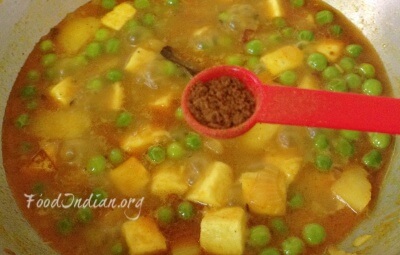 aloo matar paneer 12