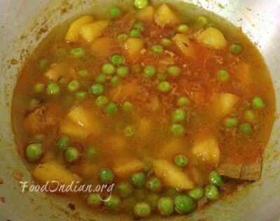 aloo matar paneer 9