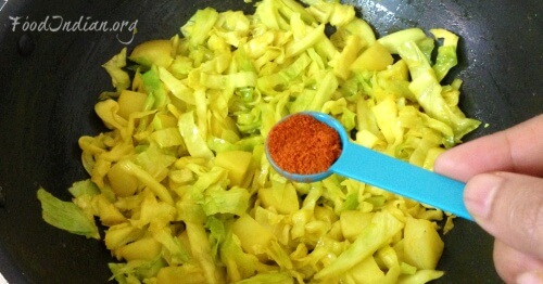 cabbage curry with mustard sauce 7