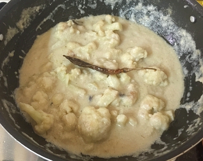 cauliflower rezala 21