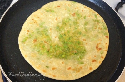 green pea paratha 10