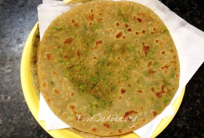 green pea paratha 11