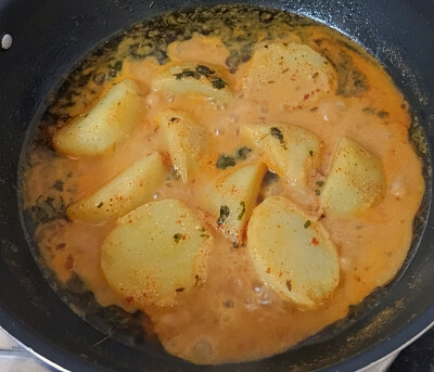 kashmiri dum aloo 20